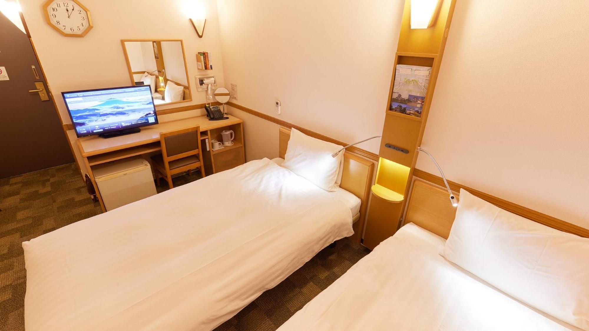 Toyoko Inn Wako-Shi Ekimae Room photo